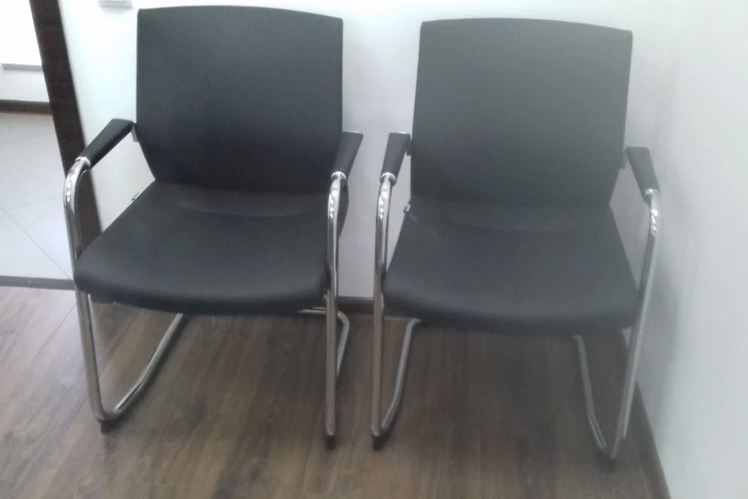 Кресло Norden Petra CF Экокожа, Черный фото в интерьере 1