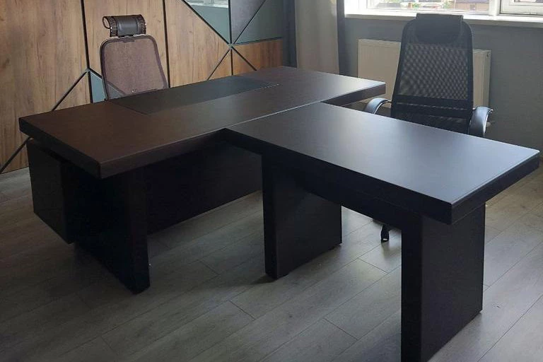 Стол руководителя SD-200.2N Sydney фото в интерьере 1